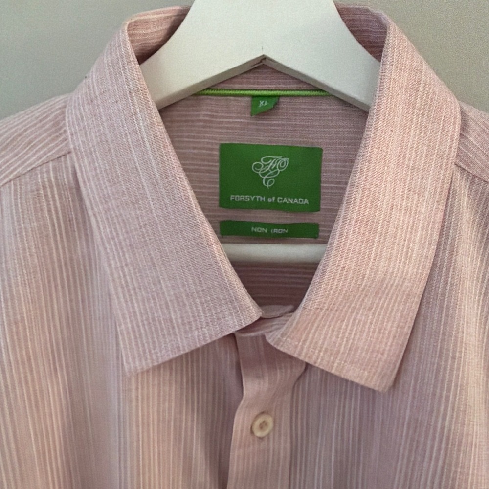Forsyth of Canada Mens XL Pink White Textured Pinstripe Non Iron Button Down
